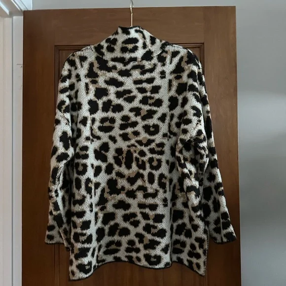 DKNY Leopard Turtleneck Sweater - Picture 2 of 4